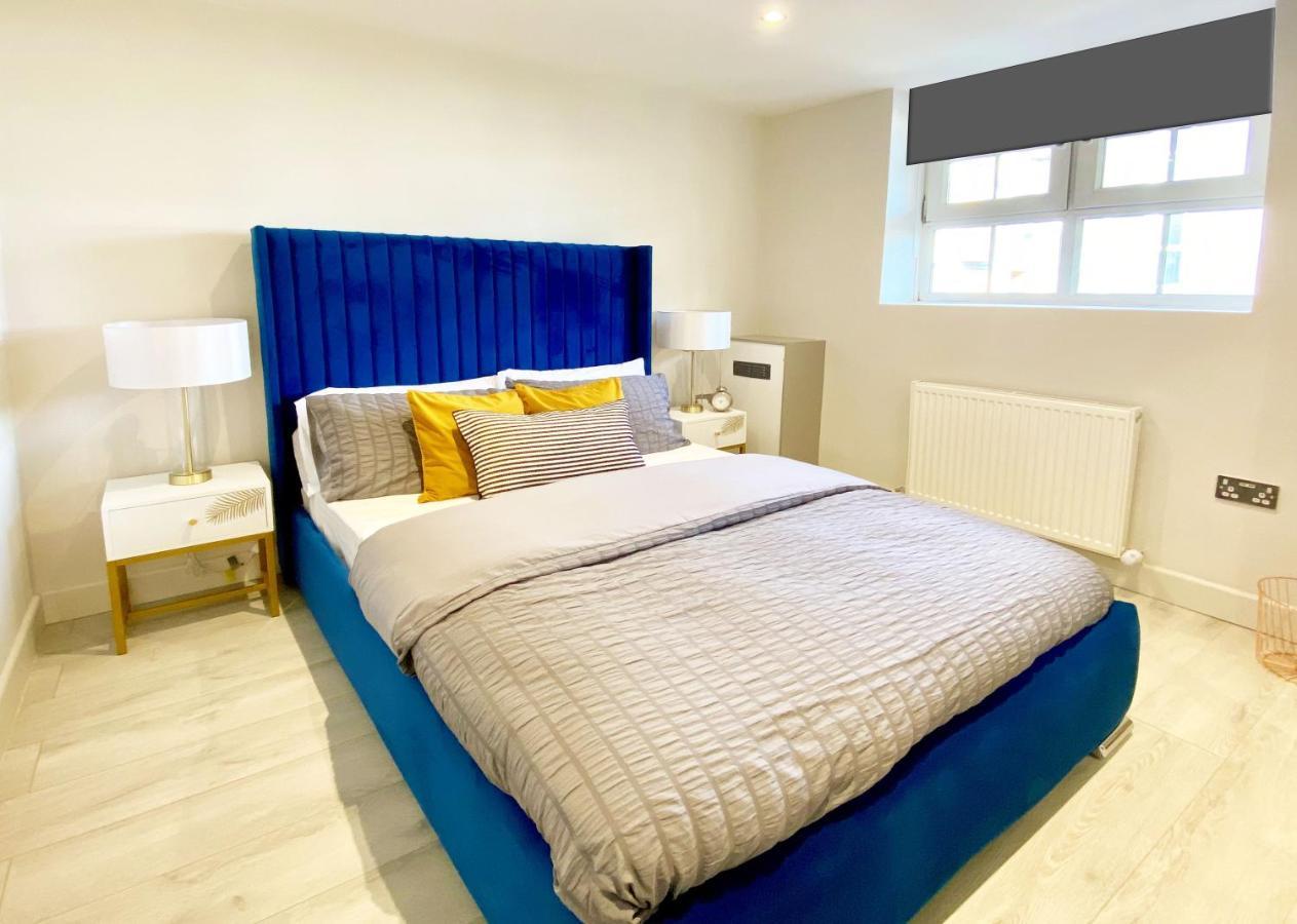 Perfect Central Location- 5 Minutes From Tower Bridge ! 8 Minutes Walk From Tube 런던 외부 사진