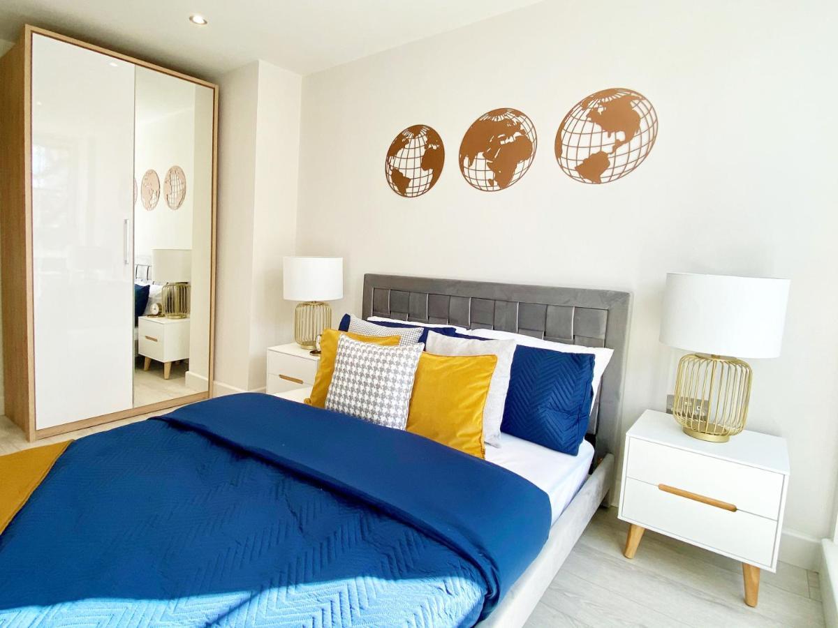 Perfect Central Location- 5 Minutes From Tower Bridge ! 8 Minutes Walk From Tube 런던 외부 사진