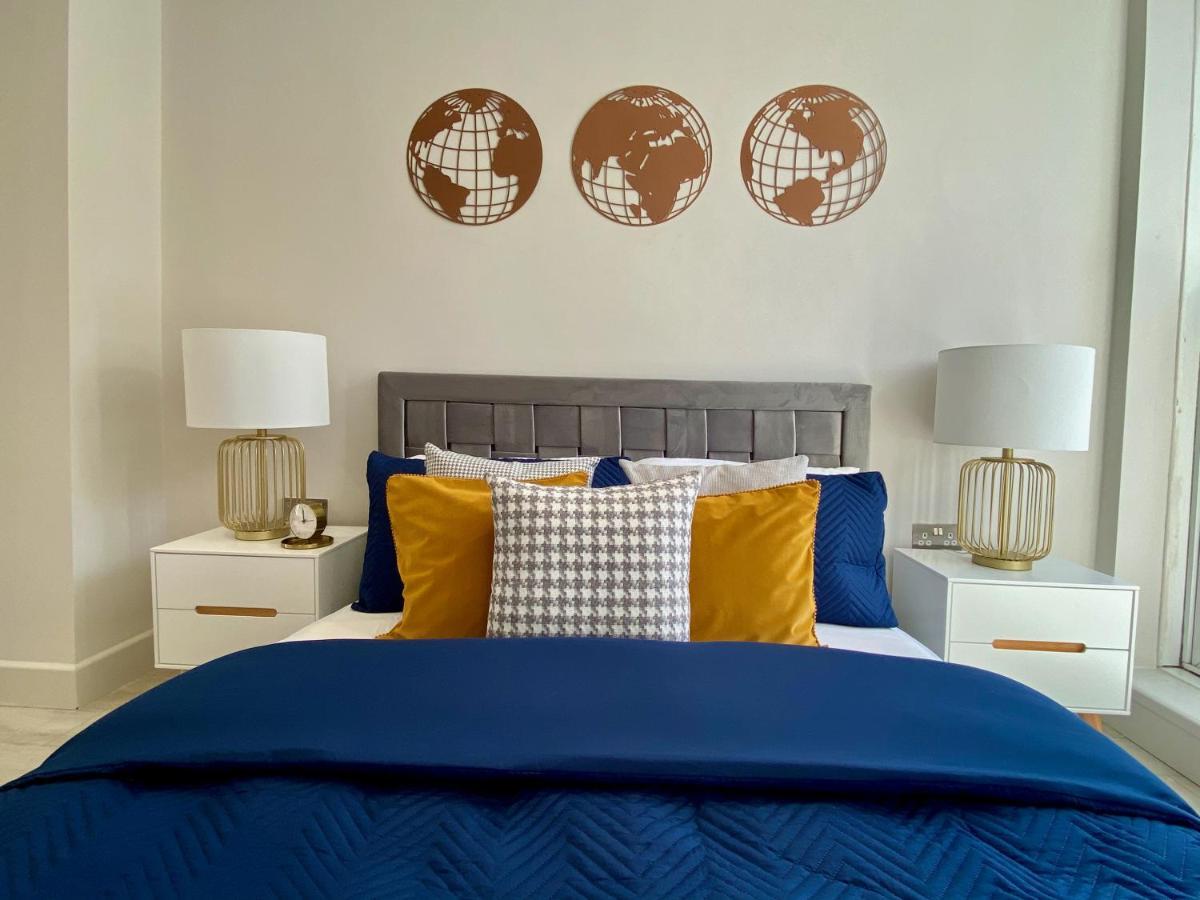 Perfect Central Location- 5 Minutes From Tower Bridge ! 8 Minutes Walk From Tube 런던 외부 사진